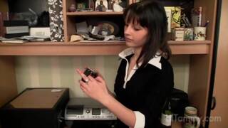 Teen Lil Tammy touches herself in solo scene