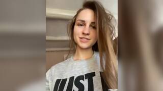 hot teen fingers her ass on a live show