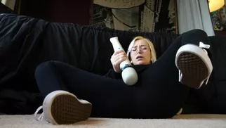 322px x 182px - Fully clothed orgasm Free Porn Videos (2) - Shooshtime