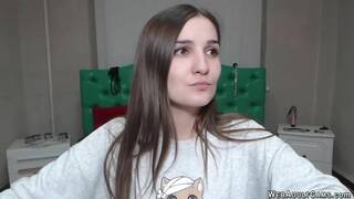 Solo naked amateur fucking dildo