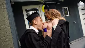 Sneaking Sex on College Graduation - Shooshtime