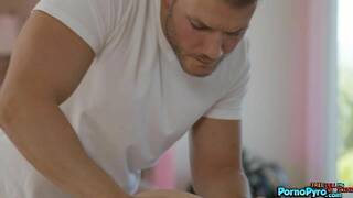 Masseur Codey Steele Eats Rory Knox's Pussy With Venus Pussy Piercing