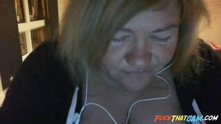 american fat woman show boobs