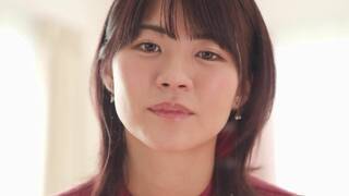 こっそりコンドームを外して覆いかぶさり挿入部見せずににやにやベロキス騎乗位してくる生中出し大好き美顔お姉さん 東條なつ - 1of5