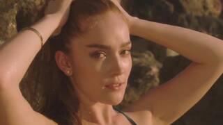 she loves giving herself to couples