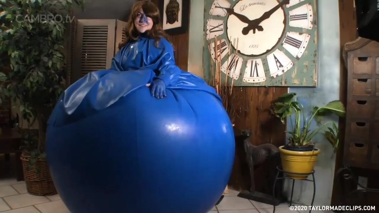 INFLATION BLUEBERRY SUIT - Shooshtime