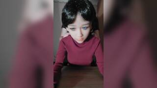 Ninel came to new office for job interview.