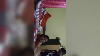 Mirian Nuñez Cerezo penetrada por un desxonocido delante mi marido morenito