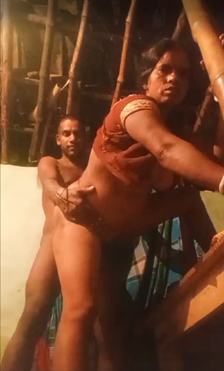 719px x 1192px - Indian aunty fucking a boy hard fucking - Shooshtime