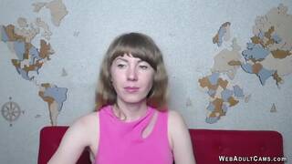 Tight belly MILF flashes shaved pussy on solo webcam show