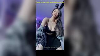 Beautiful woman shows off her hairbrush live on air