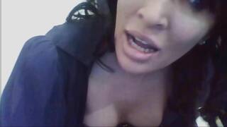 British-Pakistani housewife will cheer you up by showing off her naked body