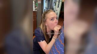 Hot wife gets a blowjob before work and sucks out his cum