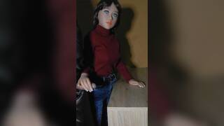 Web designer Ninel is doing HJ to the new boss.