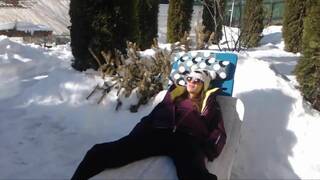 Teen slut squirt and gets pounded hard outdoor in the snow live at sexycamx