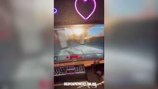 Gamer girl levels up her skills in a new way: expert dick sucking