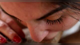 Amateur hottie Cini milks cock in bikini top