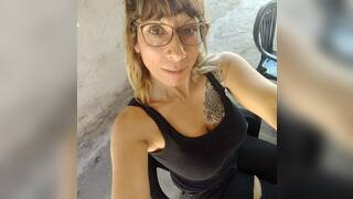 Caro putipobre sumisa de los polvorines .