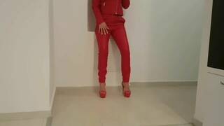 Big-Titted Blonde MILF in Leather Jacket Gives a Hot Blowjob