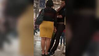 A Sexy Girl Showing her Thunder Ass