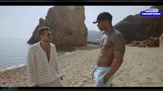 Dissolute mates seek fortune in porno argentino cum in throat or cowgirl scene.