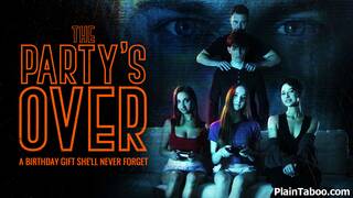 Stepdads scheme to fuck his stepdaughter n gf works out well