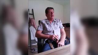 Cucki kann nur noch wichsen