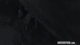 HORROR PORN: Female Spider