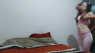 Hottest 18yo Mexicanas caseros gets creampied by a giant dick. Pure porn!