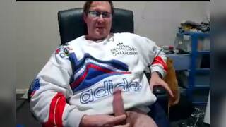 Australian Daddy Cums