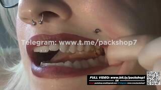 Vore Pack 1 - Women Devouring Living Creatures