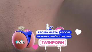 Innocent dame receives jizz on her ass for the first time - horror xxx porn!