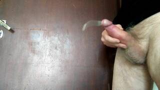 Mujer,  7a. y 12a. eyaculacion vuelan hacia vos