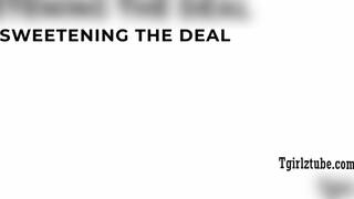 Buyer let TS estate agent eat her pussy for discount