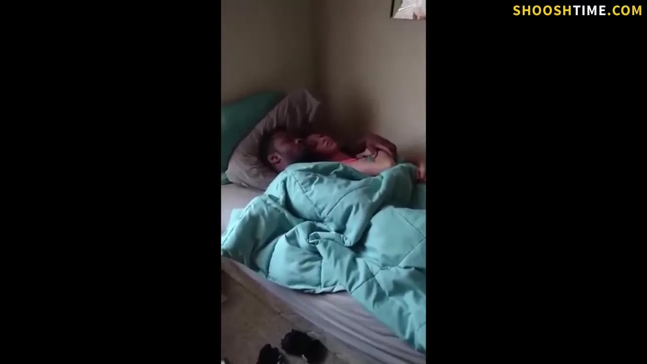 sleeping girlfriend cheat sex