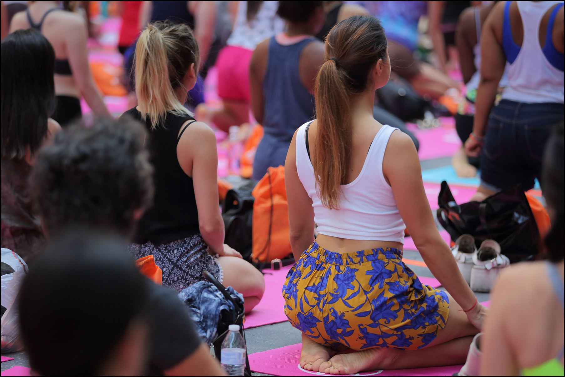 Hot Yoga Girls Voyeur Candid Mix