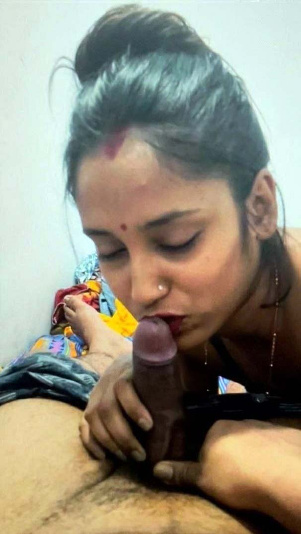 North Indian Girl Nude Captured by Boyfriend