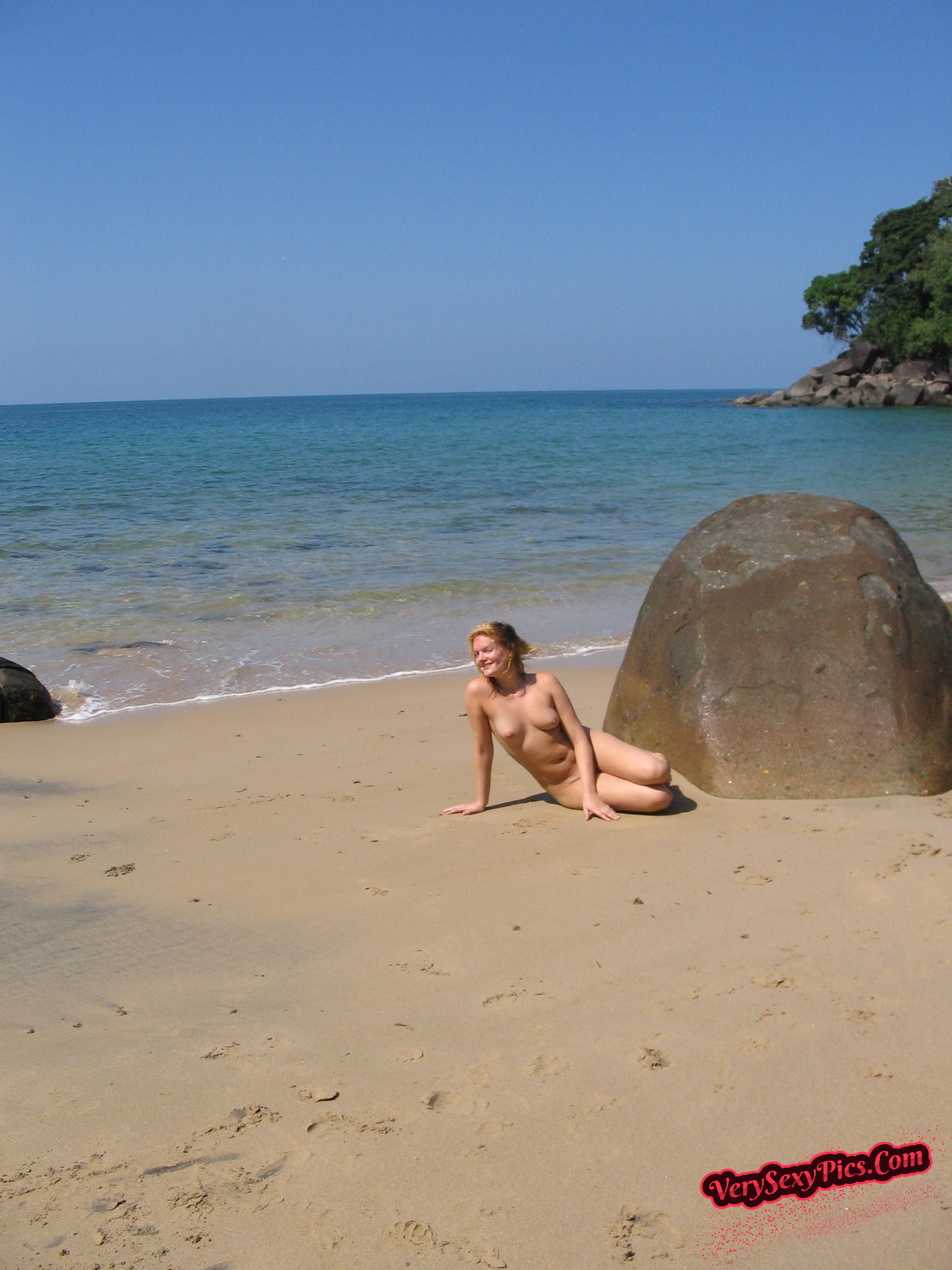 Naked Amateur Danish Slut On The Beach