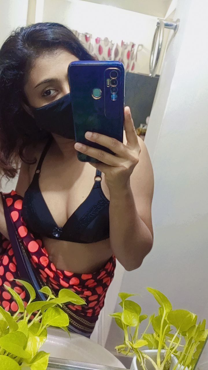 Indian beautiful girl leaked pic