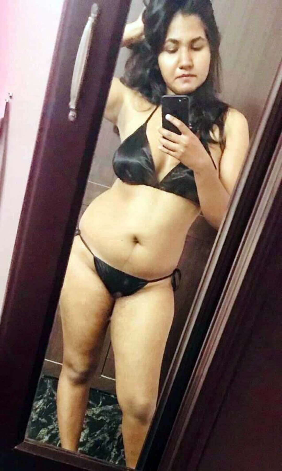 Mallu Girl Nude Selfie