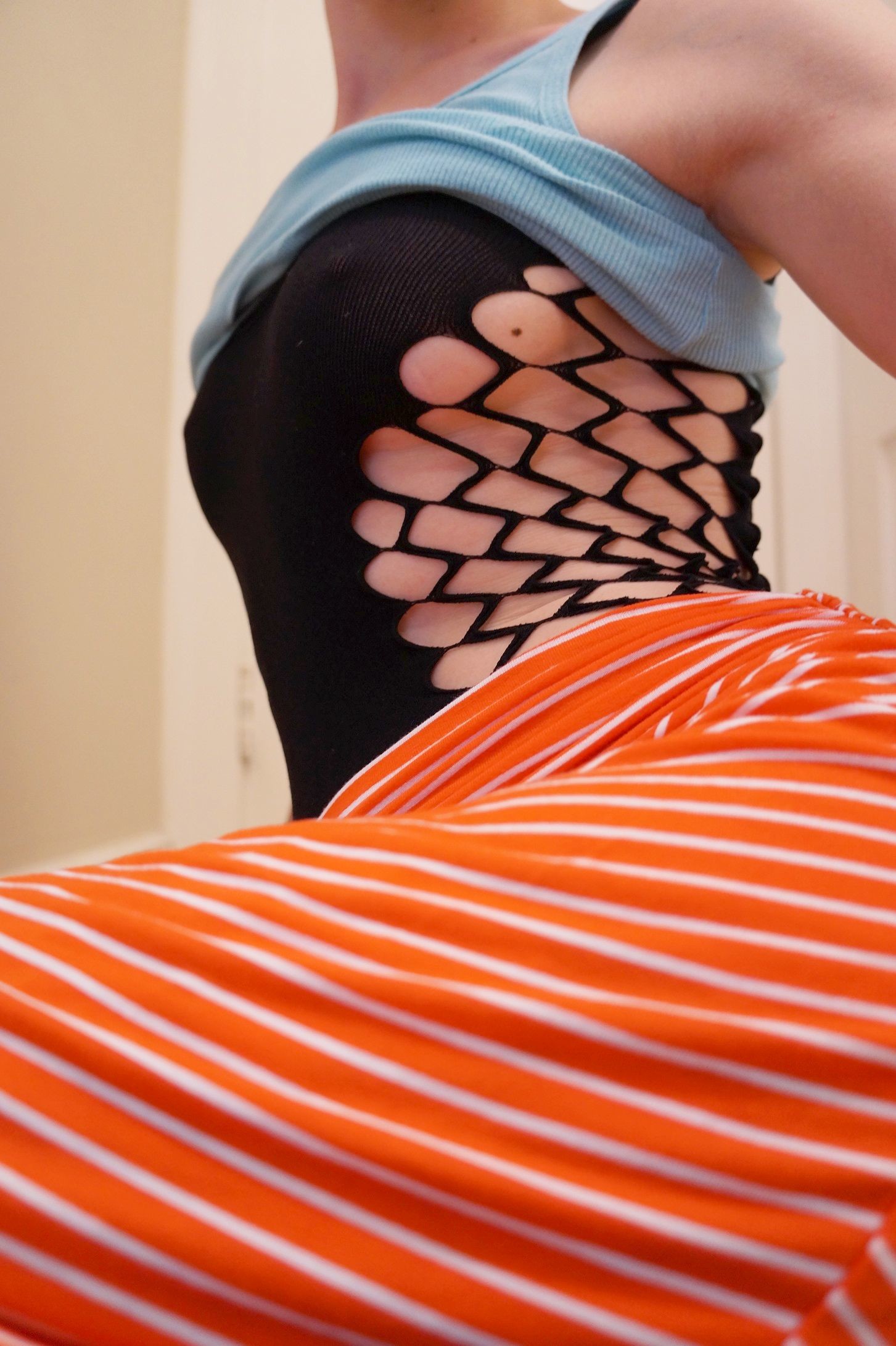 Shyex Showing Off Her Slender Body