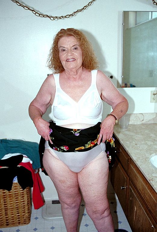 GRANNY DAVINA