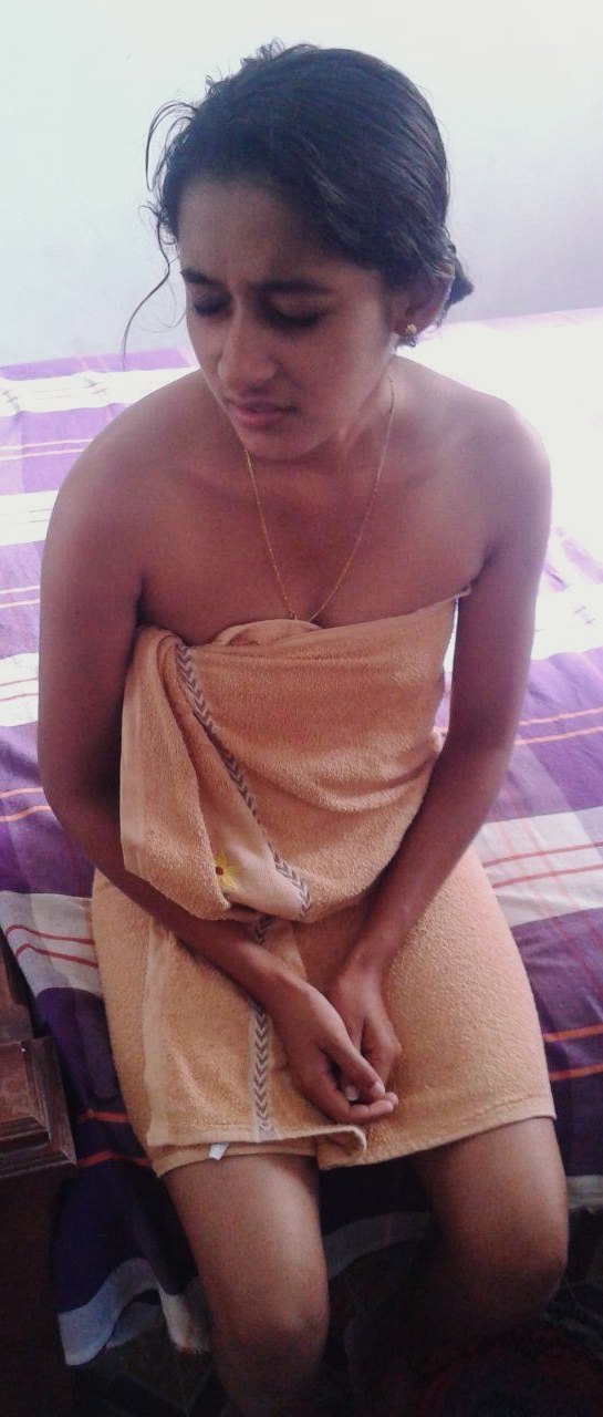 Indian Beautiful mallu girl leaked pic