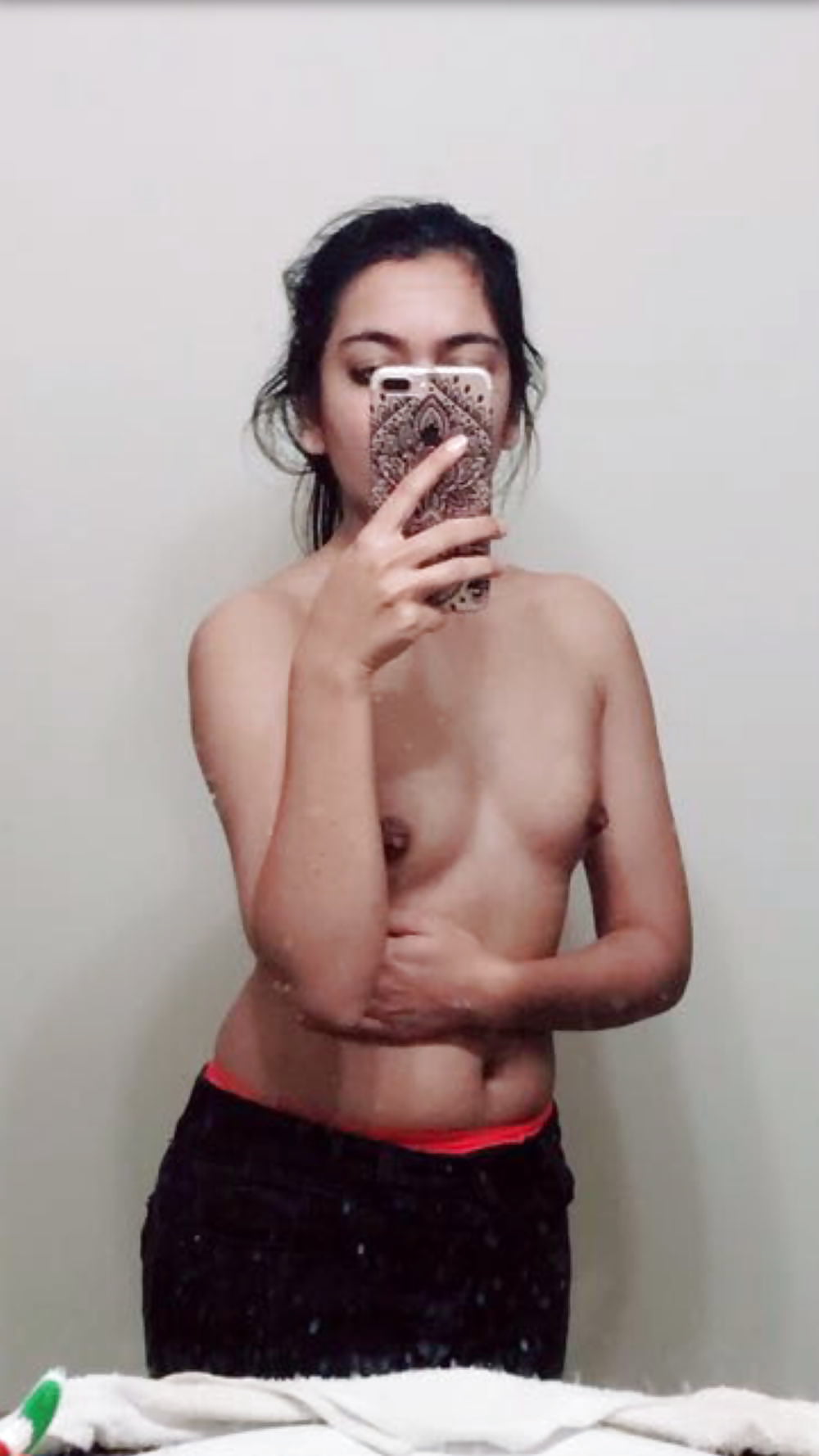 Young Nude Desi Girl