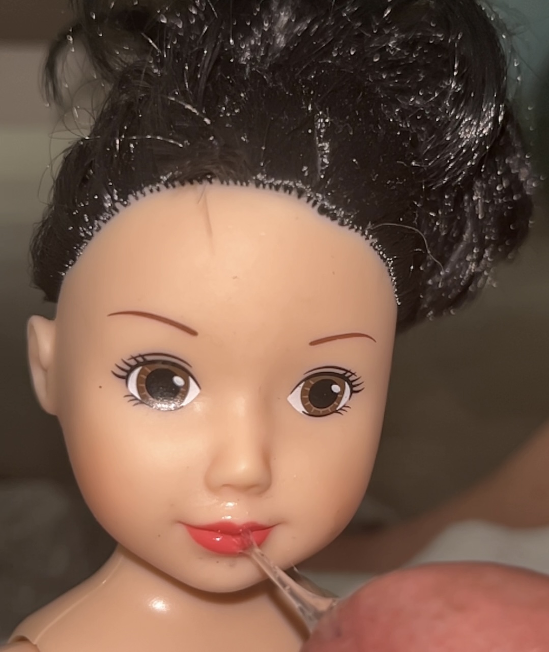 Disney’s Snow White doll playing sex and cumshot facial