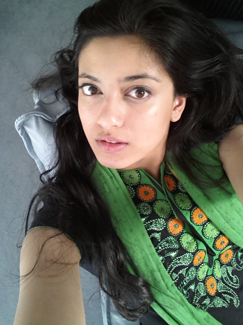 Sexy cute indian girl sharing images to BF