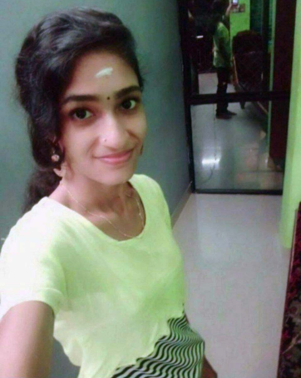 Indian slim girl leaked pic