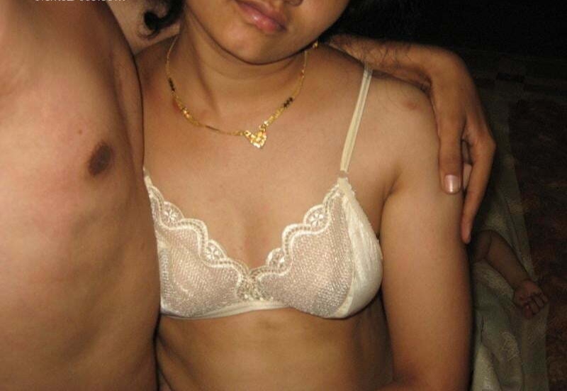 Indian aunty leaked pic