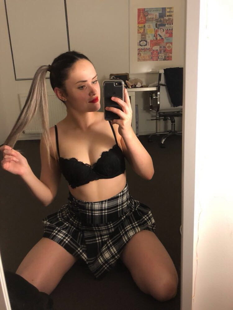Sexy Slut from Australia Leaked
