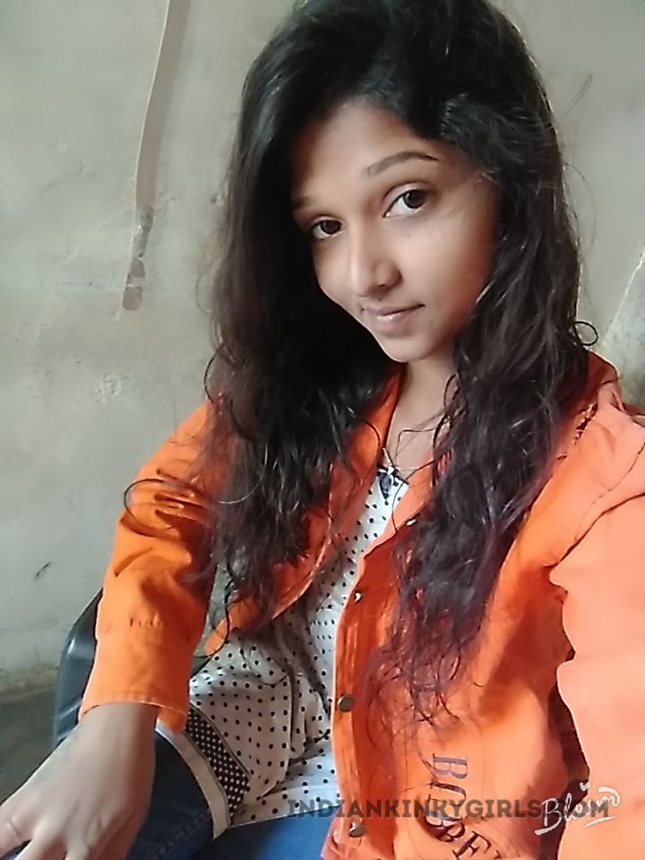 Indian beautiful Village Girl From Bihar Leaked Nude Pics